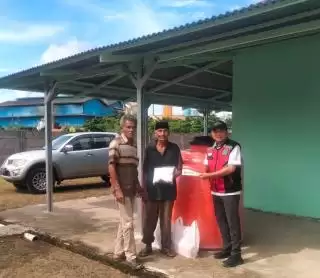 PT Permata Citra Rangau Peduli, Serahkan Bantuan ke Mushola An Nur