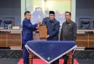 DPRD Setujui Ranperda Pj Pelaksanaan APBD Kepulauan Meranti 2022