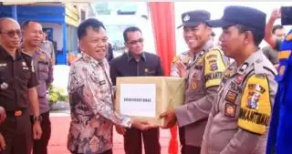 Perpustakaan Terapung Polres Meranti, Ini Harapan Plt Bupati Meranti