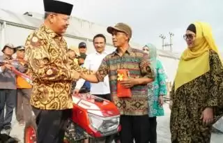 Dorong Pertumbuhan Produktivitas, Pemprov Bengkulu Bagikan Ribuan Alsintan