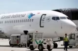 Perdana, RI Lakukan Penerbangan Komersial Gunakan Bahan Bakar Jet Campuran Bioavtur