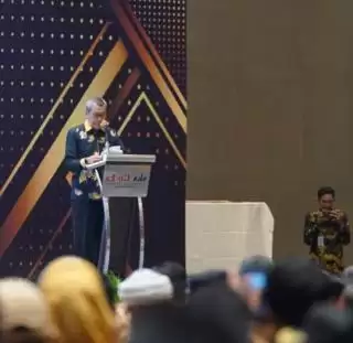 Soal Hasil DBH Sawit, Gubri Minta Gunakan Dana Untuk Perbaikan Jalan