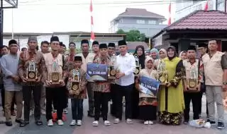 Pemkab Meranti Ganjar Tiga Qori dan Qoriah Terbaik Umrah