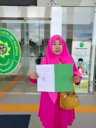 Tengku Nurhayati Menang, MA Perintahkan Kosongan Tanah 64 Ha Di  Dusun 4 Kota Galuh