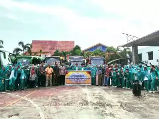 Universitas Hang Tuah Pekanbaru Lepas 138 Peserta Didiknya PKL ke Sumbar