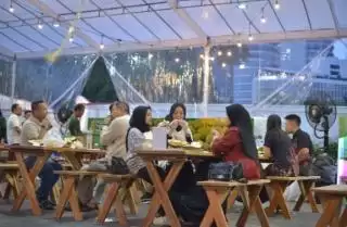 Pengalaman Kuliner dan Belanja Produk Segar Harga Spesial di FX Sudirman
