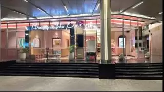 Makan Nasi Sisa, Andry Pramana di PHK