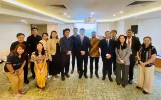 Private Sector Strategies to Implement Plastic Circularity