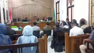 Sidang Lanjutan Perkara Koneksitas Korupsi Rp. 52 M Tim JPU Kejati Sumut dan Koneksitas hadirkan 2 Ahli