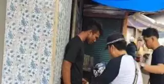 Pengedar Narkoba Buang Sabu ke Atap Mushala saat Diringkus Polisi
