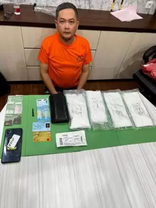 Pesanan Napi di Makassar, Penyelundup 2 Kg Sabu Diringkas di Bandara Pekanbaru
