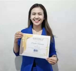 Tingkatkan Keterampilan Public Speaking Lewat 4 Teknik Presentasi Bersama Pronas di SMP BK