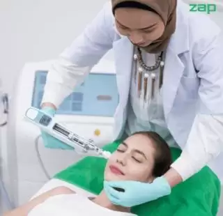 Perhatikan Ini Sebelum Lakukan Perawatan Vampire Facial, Jangan Lupa Cermati Kliniknya!