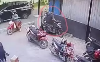 Polres Nias Ringkus Penjual Tiket  Usai Curi Handphone di Parkiran Alfamidi