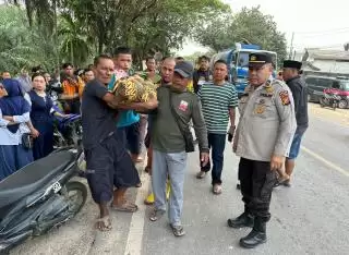 Perempuan Muda Ditemukan Tewas Dikira Tiduran di Genangan Air Gate 125