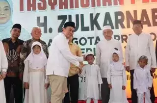 H Zulkarnaen: " Mengutamakan Kebahagiaan Masyarakat dalam Menjalankan Tugas Sebagai Anggota DPRD "