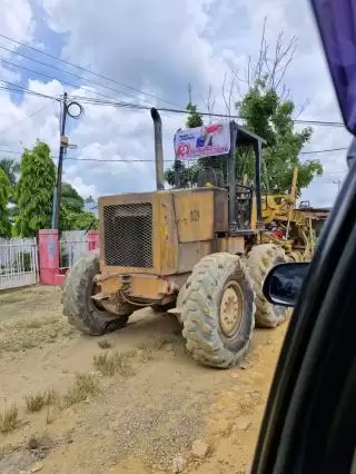 Eks Ketua DPRD Inhu Kritik Perbaikan Jalan Dadakan, Ada 'Ready' di Grader
