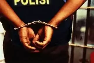 Coreng Nama Baik Polri, Oknum Polisi Maling Sawit di Rohul Hanya Dikenakan Pasal Tipiring