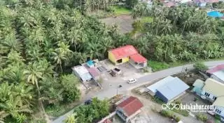 Cara Petani Sawit Menjaga Komitmen di Gunung Sari