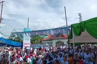Menyala! Ribuan Warga Hadiri Kampanye Akbar Paslon 01 di Merbau