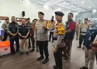 Kapolda Riau Seru Masyarakat dan Paslon Tetap Jaga Kondusivitas Wilayah Riau