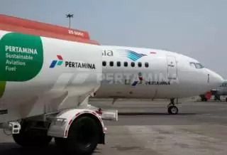 Malaysia Join dengan Indonesia Produksi Bahan Bakar Pesawat Jet Basis Sawit