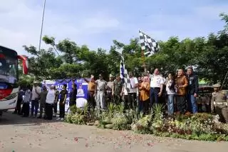 Mudik Gratis Nataru 2024, Pj Gubernur Sumut Lepas 1.187 Pemudik, Termasuk 40 Penyandang Difabel