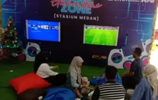 Berikan Pengalaman Berkesan Saat Nataru, Stasiun Medan Sediakan Game Zone dan Karaoke Gratis Untuk Penumpang KA