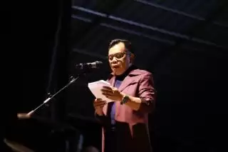 Resmi, H Asmar Buka Meranti Night Carnival 2025