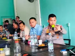 Satreskrim Polres Inhu Ringkus Pelaku Perambah TNBT dan Sita Satu Excavator
