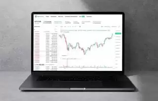 Pasar Kripto Berdarah: BTC Anjlok Dipicu Faktor Makro &amp; Serangan Siber