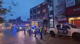 Satlantas Polres Bengkalis Sahur Bersama dan Subuh Berjamaah Dulu Baru Patroli Antisipasi Balap Liar