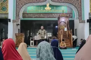 Baznas Salurkan 2.150 Paket Bantuan, Wabup Kepulauan Meranti: Sangat Membantu Masyarakat