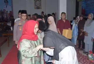 Safari Ramadhan di Pinggir, Kasmarni: Ini Momen Rajut Keakraban Pemerintah Bersama Masyarakat