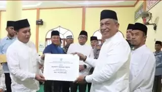 Safari Ramadan di Bangun Purba, Bupati Rohul Janjikan Perbaikan Infrastruktur Jalan