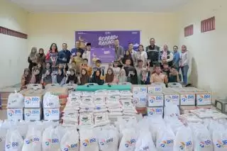 Maknai Ramadhan 2025, BRI Regional Office Medan bersama BRI Group Salurkan 2.140 Paket Sembako gratis