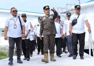 Tinjau Progres Pembangunan RS Pratama Penyagun, Asmar: Progres Sudah Hampir 100 Persen