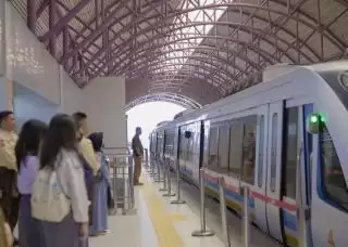 Masa Angkutan Lebaran 2025, Lebih dari 343 Ribu Penumpang Gunakan LRT Sumsel