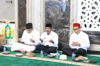 Wali Kota dan Wakil Wali Kota Binjai Hadiri Halalbihalal dan Tepung Tawar Jamaah Calon Haji