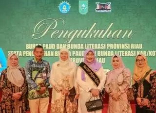 Mantap! Hj Ismiatun Dilantik Jadi Bunda PAUD dan Literasi Kepulauan Meranti