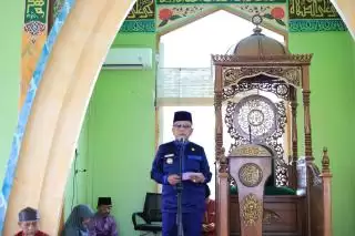 Pengajian Majelis Taklim di Masjid Al Barokah, Ini Petuah Bupati Kepulauan Meranti