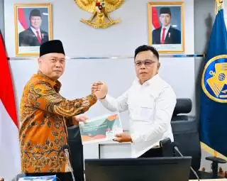 Bahas Infrastruktur dan Listrik, H Asmar Temui Menhub dan Direktur PLN Pusat