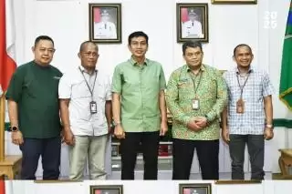 Bupati Fadhil Arief Menerima Rilis Berita Resmi Statistik 2024 dari BPS Batang Hari
