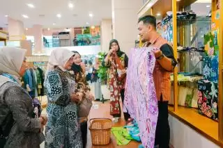 Ketua TP PKK Kota Binjai Hadiri Ladies Program Munas VII APEKSI 2025 di Surabaya