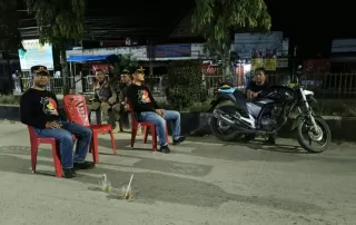 Dinilai Membahayakan Warga, Satpol PP Inhil Tertibkan Tiang Reklame Tak Bertuan