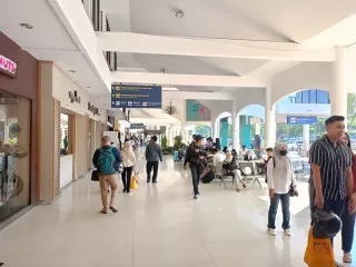 Rayakan Idul Adha 1446 H, Ini Kereta dan Rute Favorit Pilihan Penumpang Daop 8 Surabaya Selama Libur