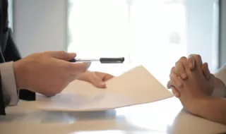 ezSign Layanan Kesehatan: Tanda Tangan Elektronik Sah di EMR