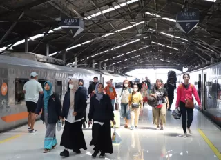 Antusiasme Liburan TBI, Okupansi Kereta Tembus Lebih dari 130 Persen Dua Hari Pertama