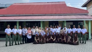 Tinjau Program Makan Bergizi Gratis di SMPN 2 Selatpanjang, Ini Harapan H Asmar