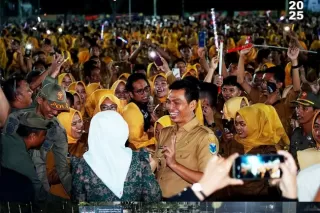 Sang Kepala Daerah Ukir Sejarah Jumat Berkah
